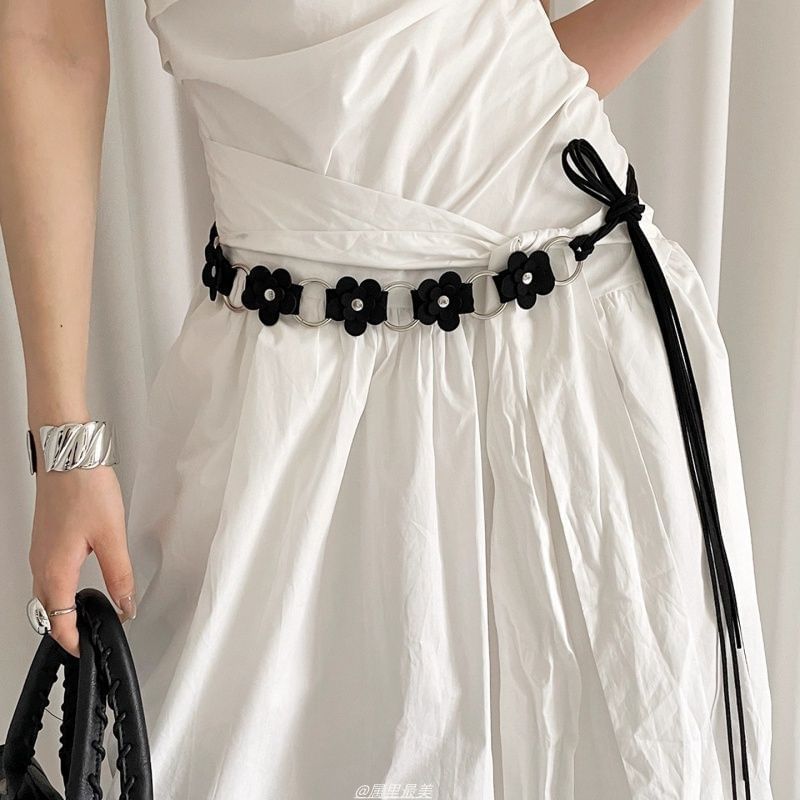 Floral Chain Alloy Faux Leather Waist
