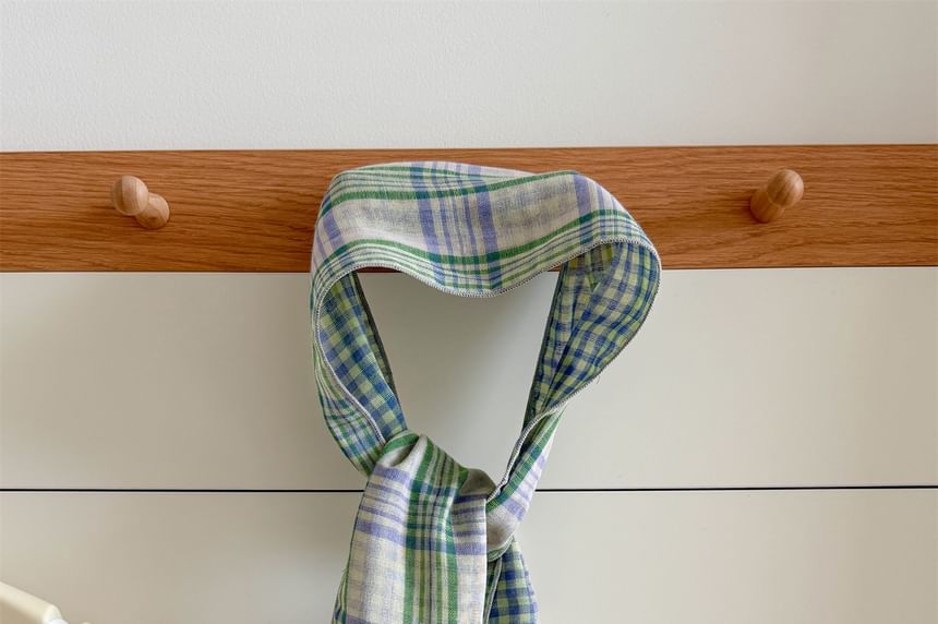 Reversible Scarf Plaid