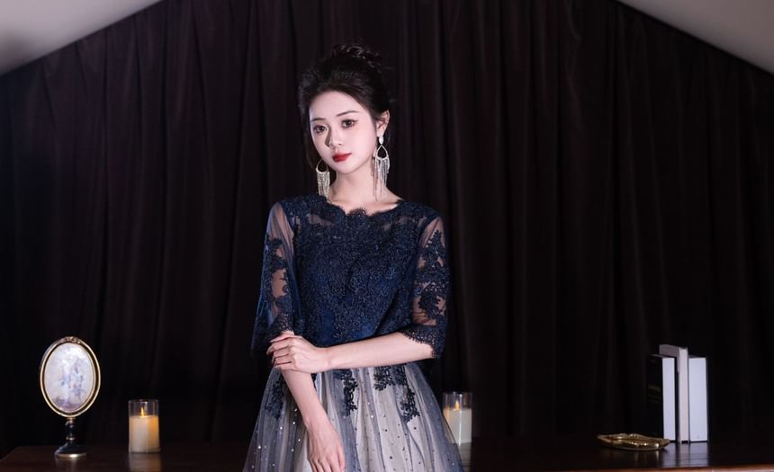 Short-Sleeve Round Neck Lace Panel Gradient Evening Gown / Cocktail Dress (Various Designs)