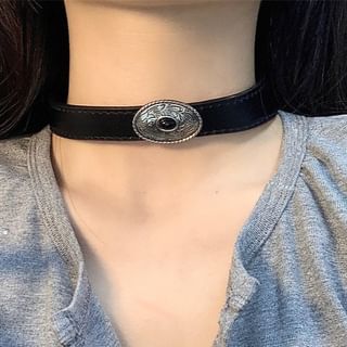 Choker Disc Black Oval Leather Faux Western