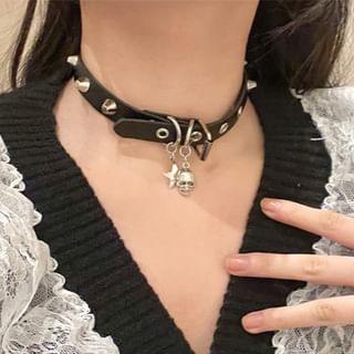 Studded Leather Choker Faux