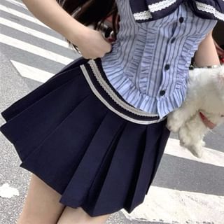 Mini Pleated Rise Skirt A-Line / High Striped Sleeveless Blouse Bow Collar
