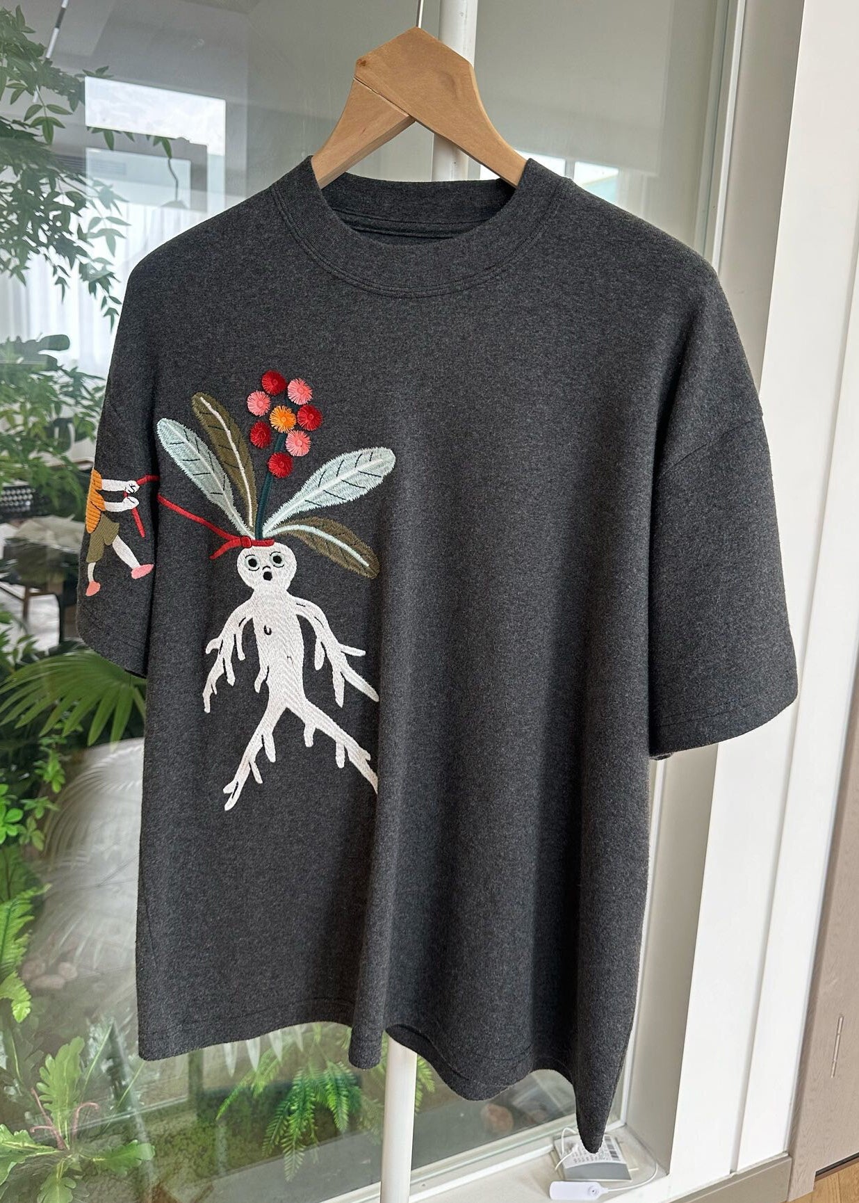 Loose Grey O-Neck Embroidered Cotton T Shirt Summer YH022