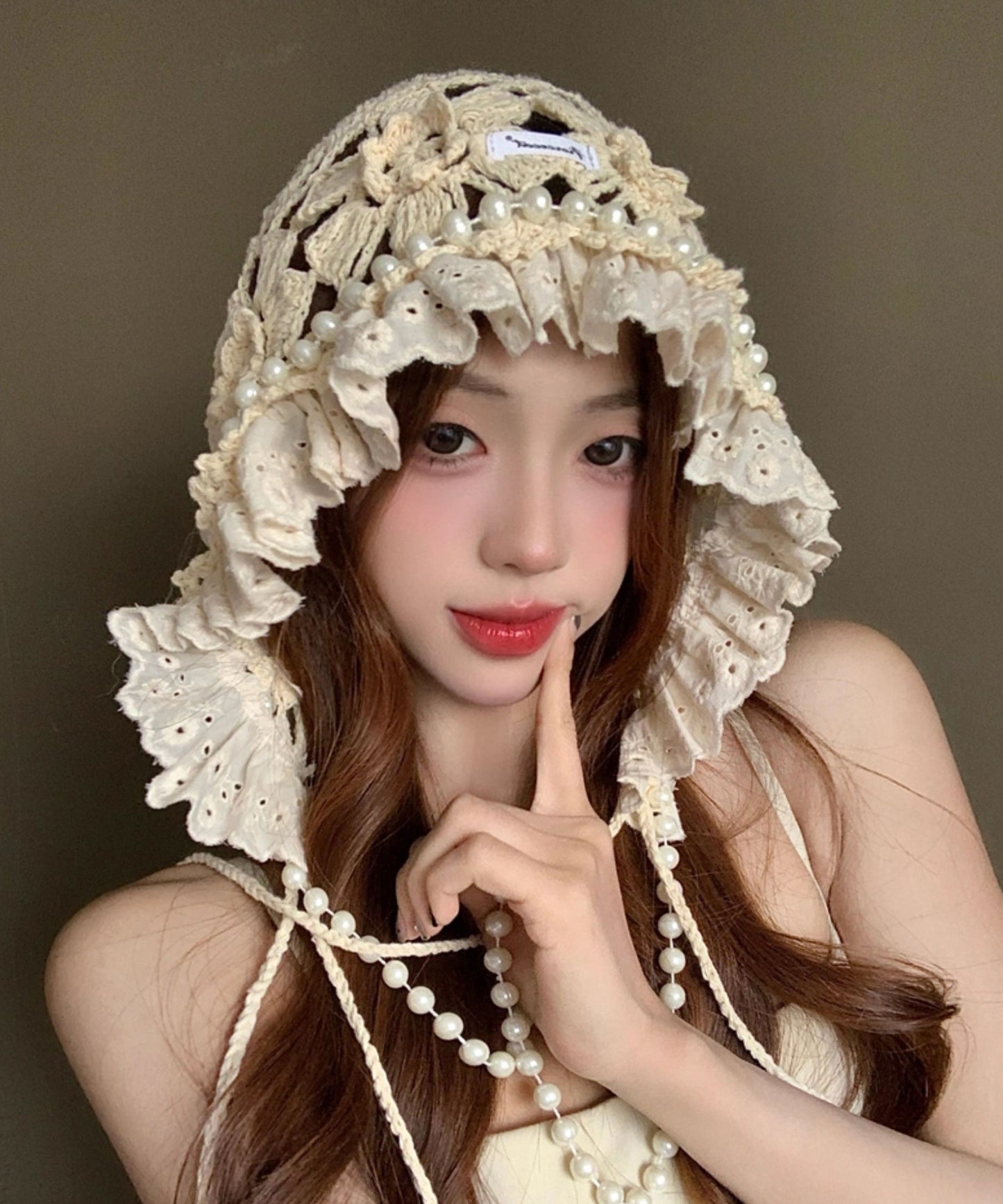 New Japanese Style Sweet Flower Pearl Hollow Hat Knitted Beige