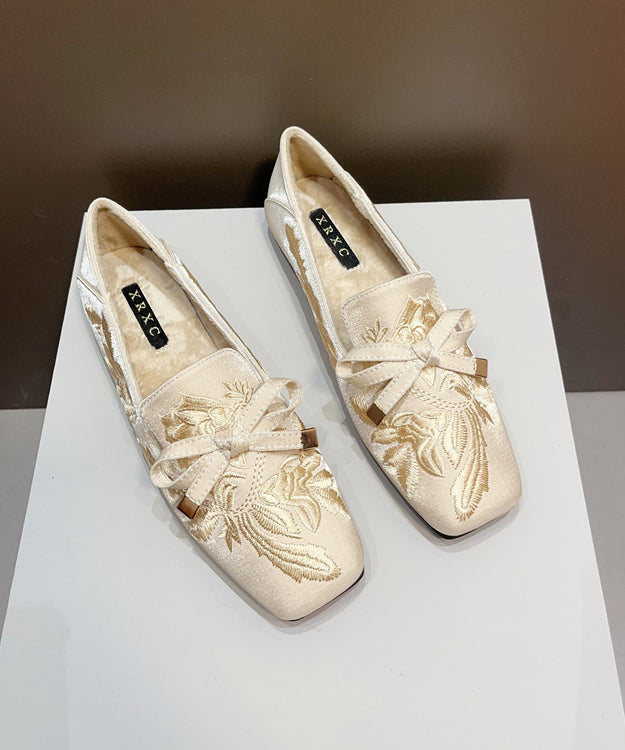 Retro Feet Flat Black New Fuzzy Lined Shoes Wool Embroidered