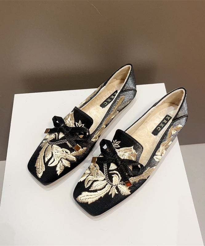 Retro Feet Flat Black New Fuzzy Lined Shoes Wool Embroidered