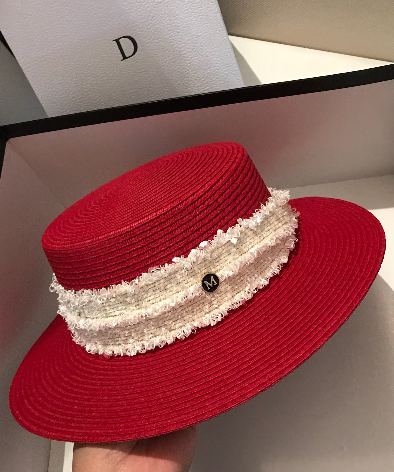 Red Hat Cloche New Straw Stylish Woven