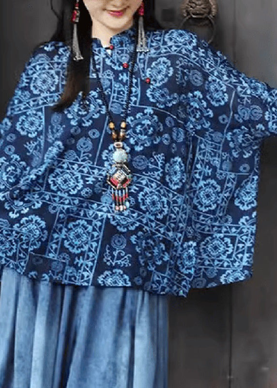 Haut boutonné à imprimé bleu et col montant au design original pour l'automne UU023