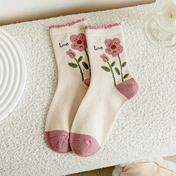 Sweet Pink Floral Socks