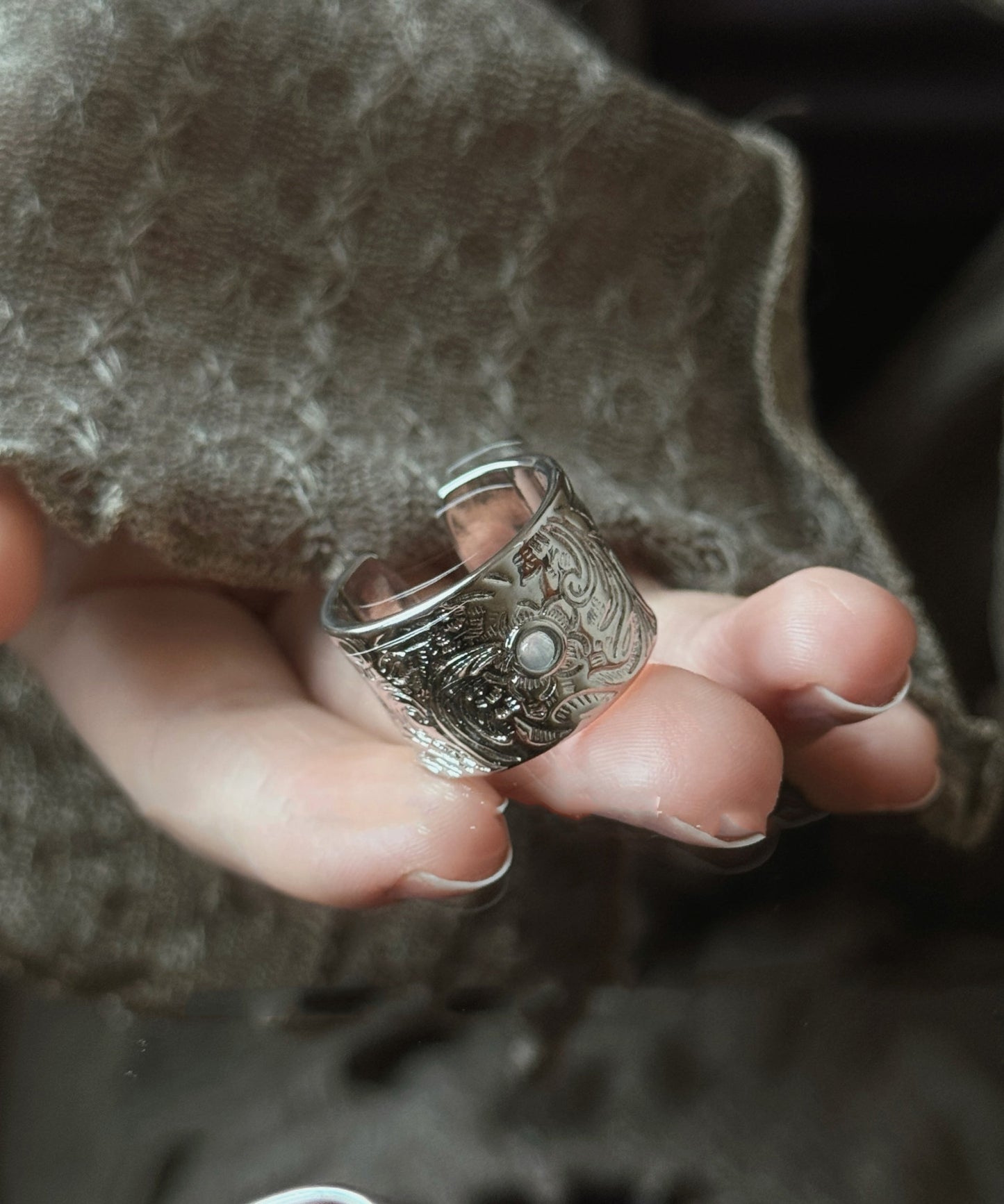 Retro Silver Silk Open Jade Sterling Rings