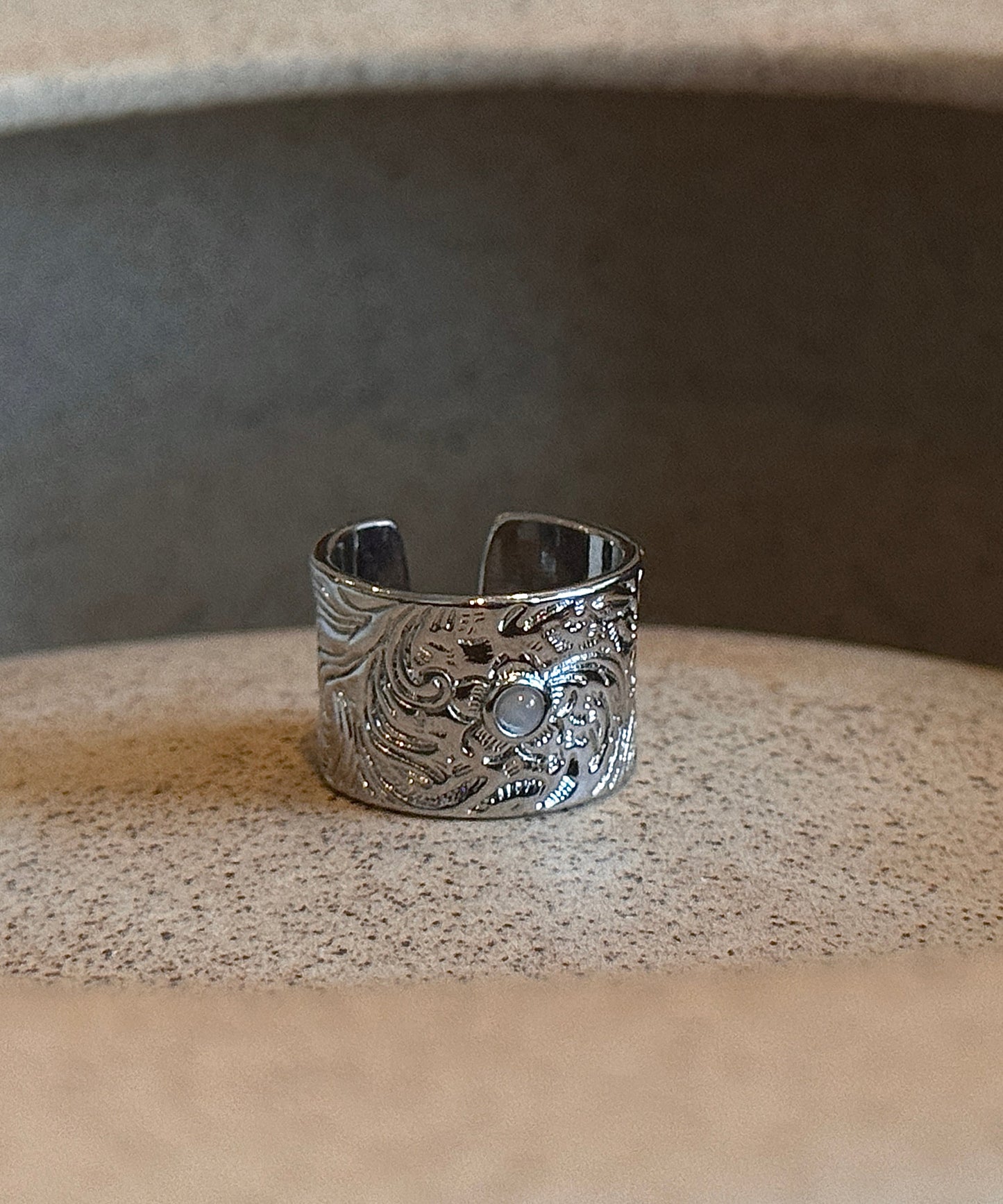 Retro Silver Silk Open Jade Sterling Rings