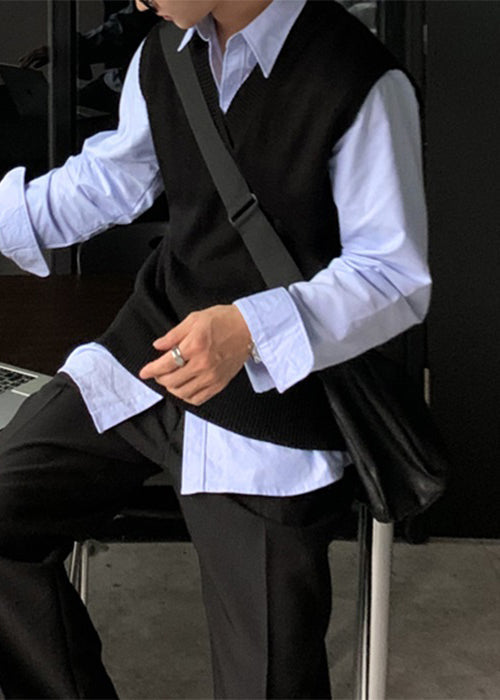 Simple Grey V Neck Cozy Knit Mens Vest Sleeveless RJ026