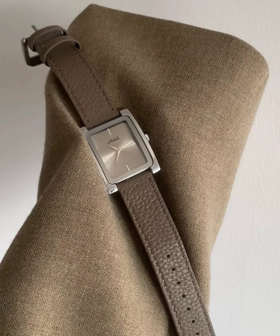 Style Watches Quartz Movement Leather Alloy Gold