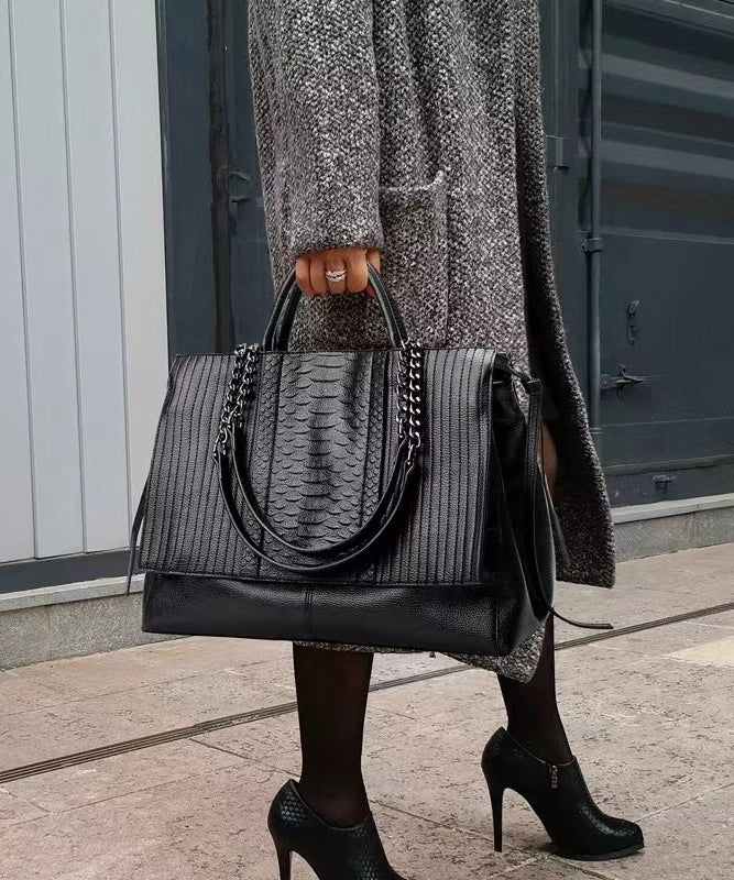 Stylish Black Large Capacity Calf Leather Tote Handbag WI038