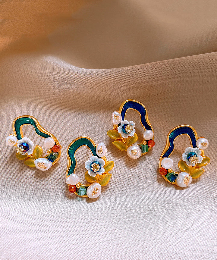 Floral Pearl Blackish Stylish Stud Earrings Overgild Copper Green
