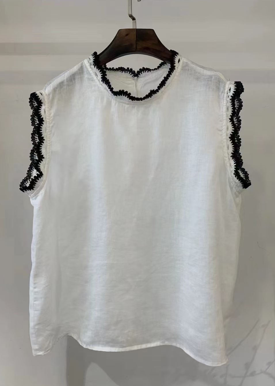 Linen Button Women Down Back Patchwork Sleeveless Lace Tops