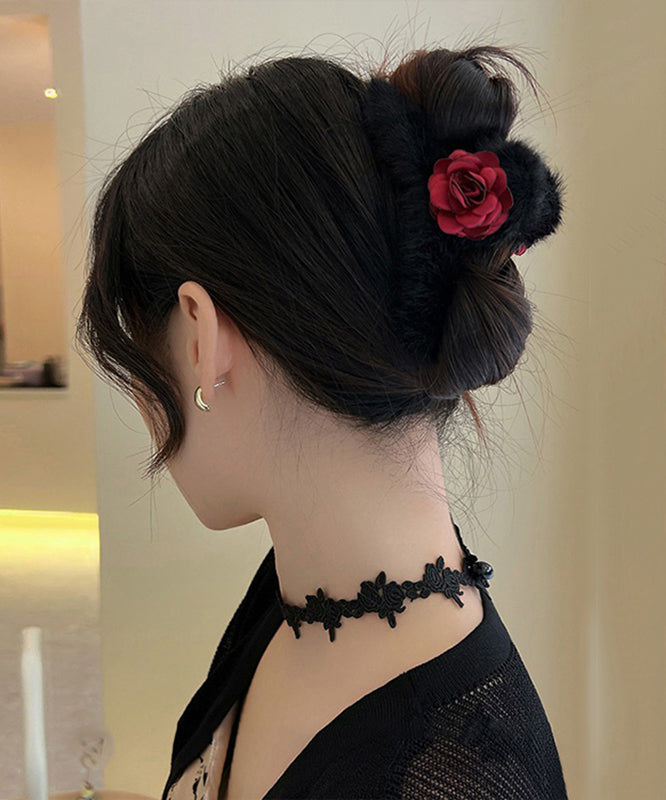 Women Black Fluffy Rose Shark Clamp Hairpin WP011