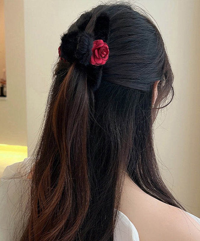 Women Black Fluffy Rose Shark Clamp Hairpin WP011