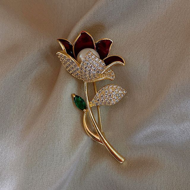 Pearl Brooch