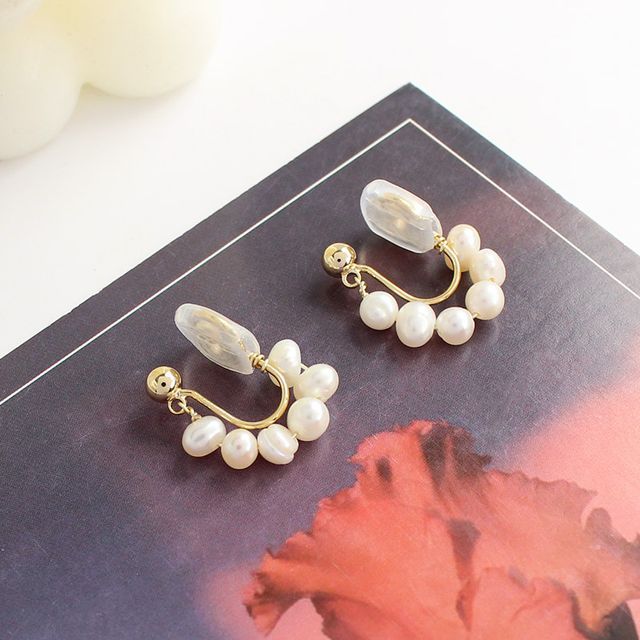 Earring Faux Pearl Drop / Clip-On