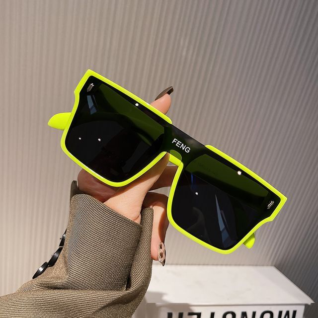 Square Piece Sunglasses One