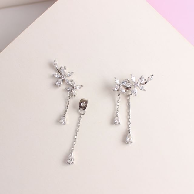 Rhinestone Clip-On Stud Floral / Earrings