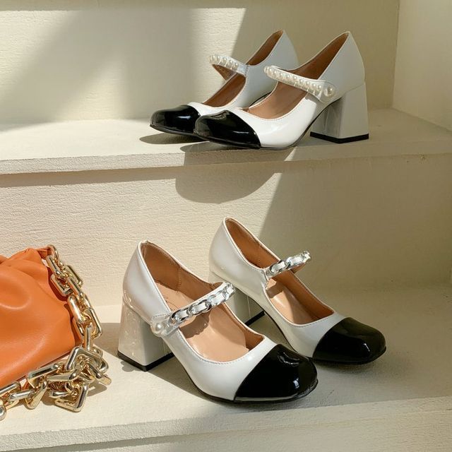 Escarpins Mary Jane à talon épais et bout rapporté avec fausses perles