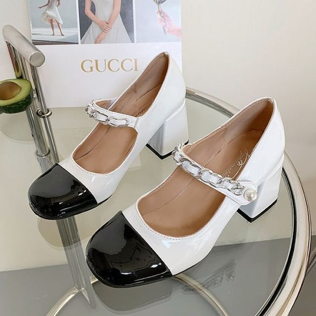 Escarpins Mary Jane à talon épais et bout rapporté avec fausses perles