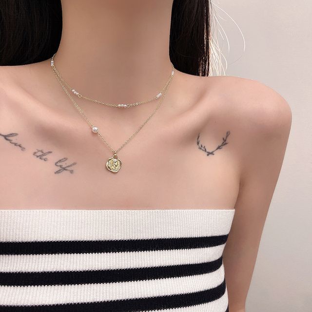 Pearl Faux Necklace Floral