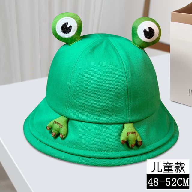 Bucket Hat Detail Frog