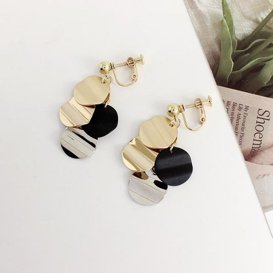 Alloy Fringed Disc Earring