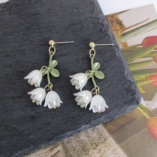 Faux Flower Alloy Fringed Pearl Earring