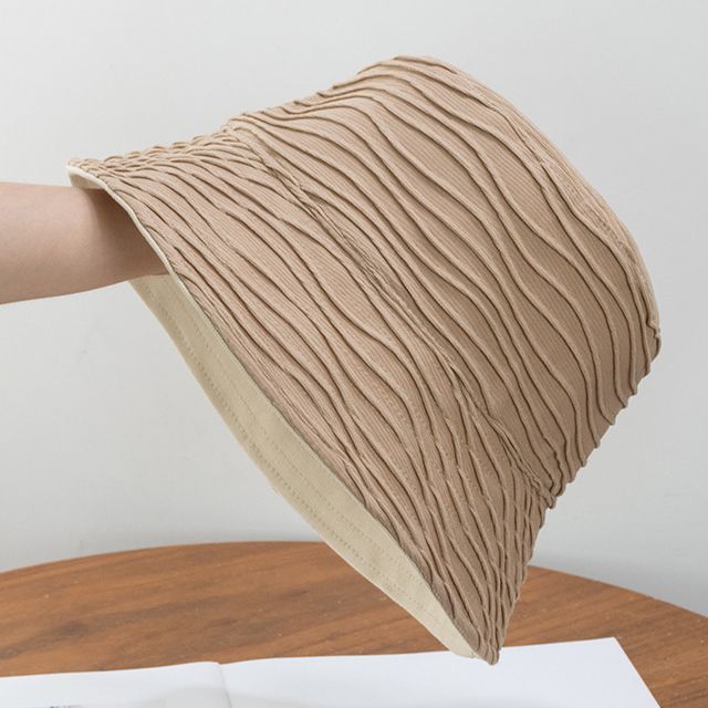 Reversible Hat Wavy Texture Plain Bucket