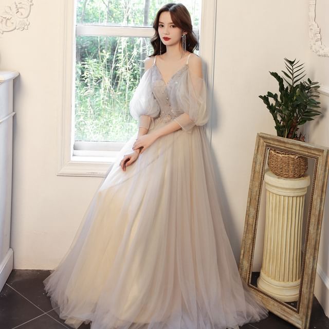Cold A-Line Shoulder Rhinestone Evening 3/4-Sleeve Floral Gown