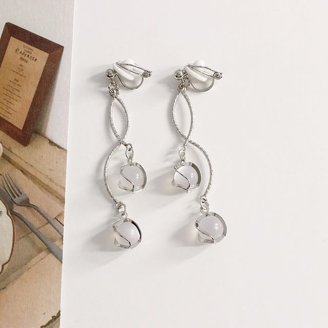 Alloy Eye Earring Faux Fringed Stone Cat