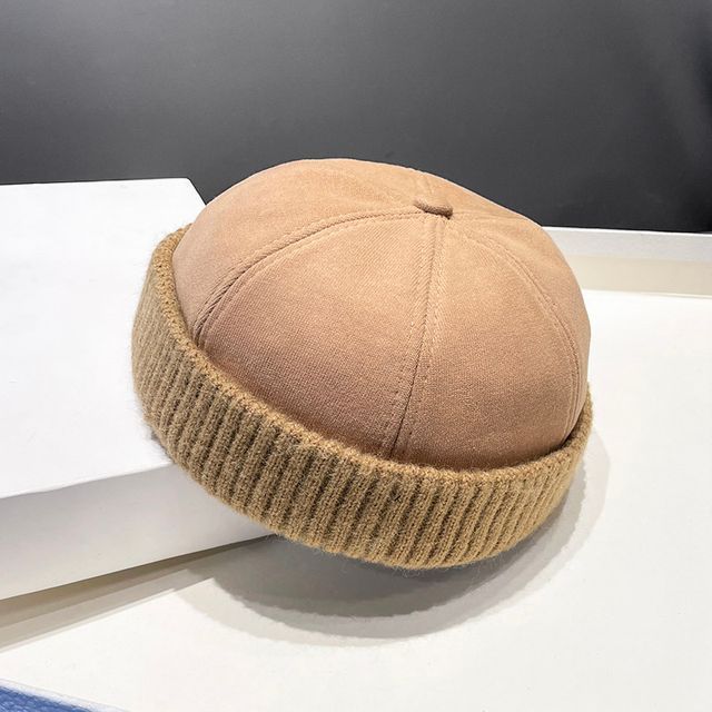 Plain Hat Docker