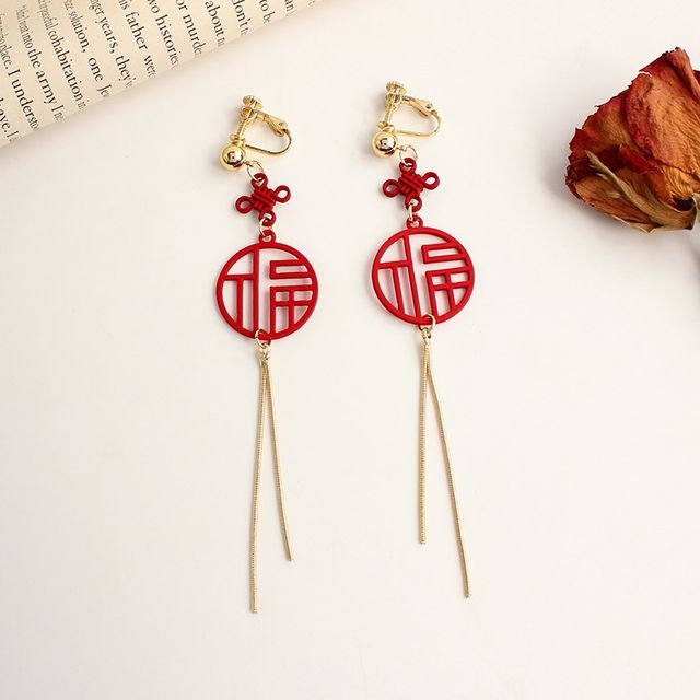 Clip-On Earring Fringed / Chinese Characters