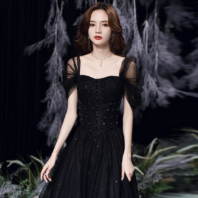 Short-Sleeve Square Neck Mesh Evening Gown