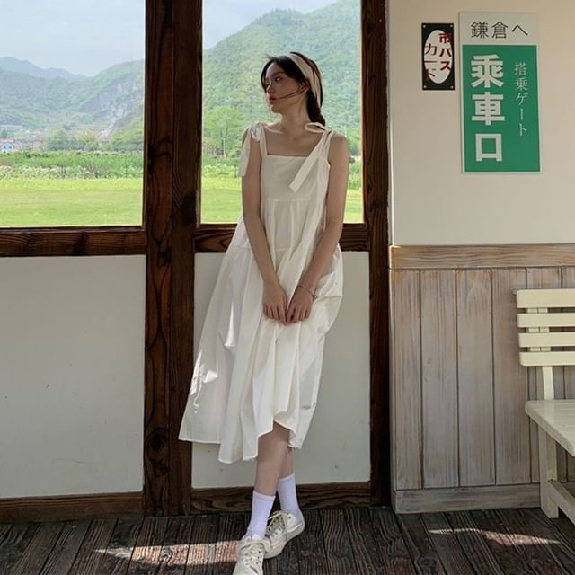 Spaghetti Plain Sundress Midi Strap