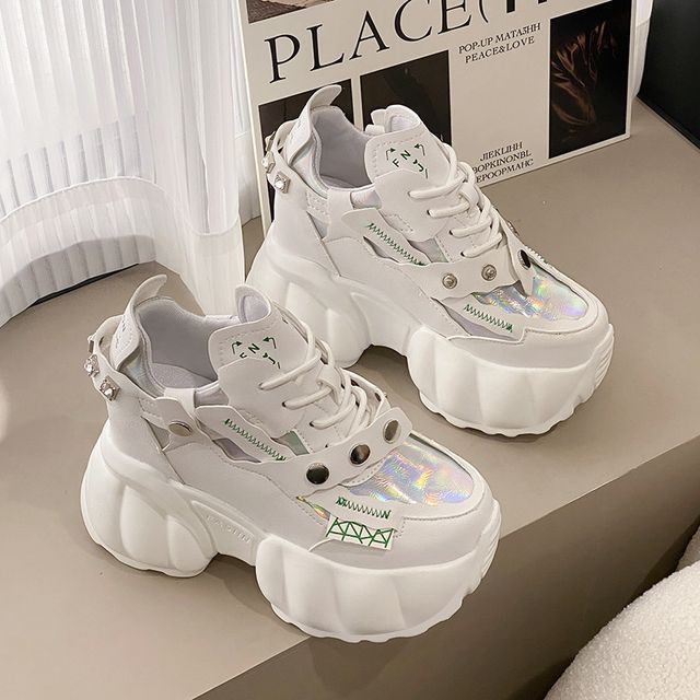 Sneakers Studded Platform