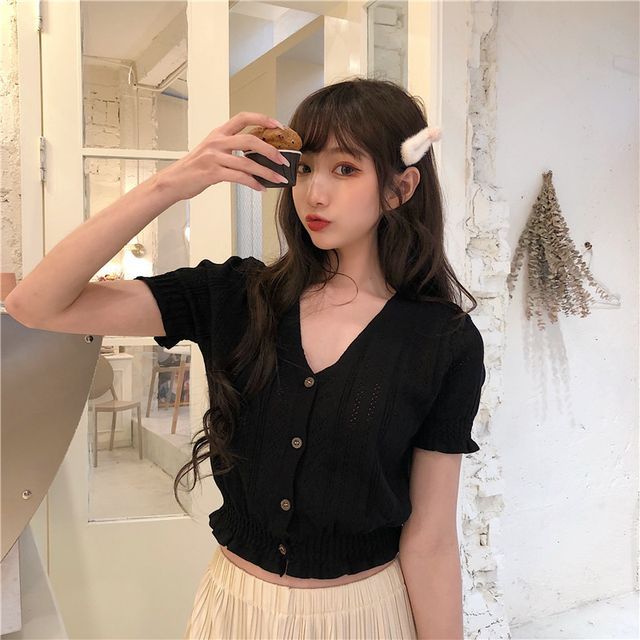 V-Neck Button-Up Knit Top Perforated Short-Sleeve