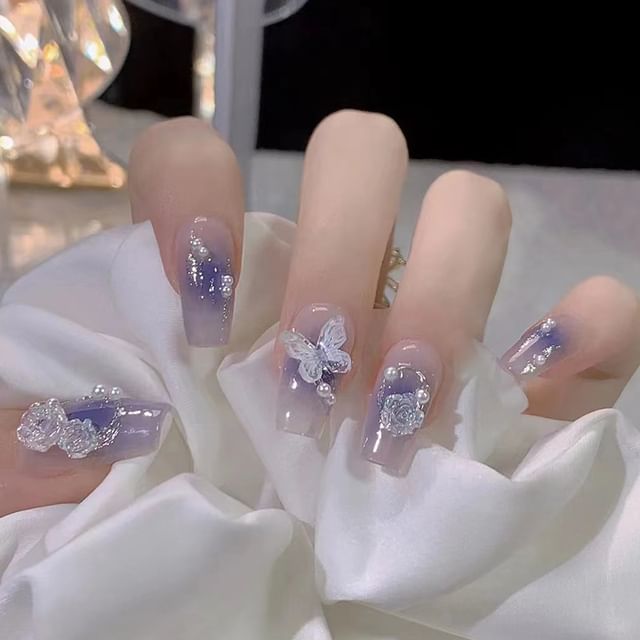 Butterfly Pointed Nail Tips