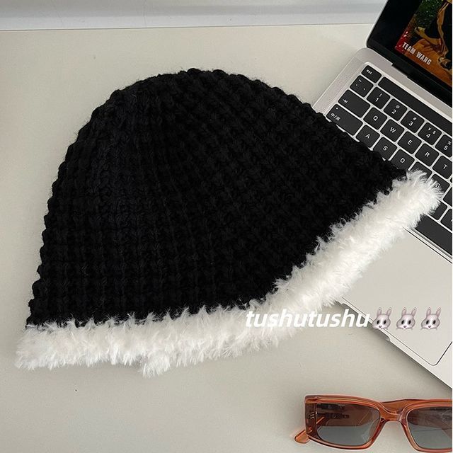 Cloche Knit Hat Trim Fluffy