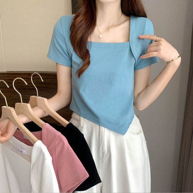 Irregular Square Short-Sleeve Cropped Neck T-Shirt