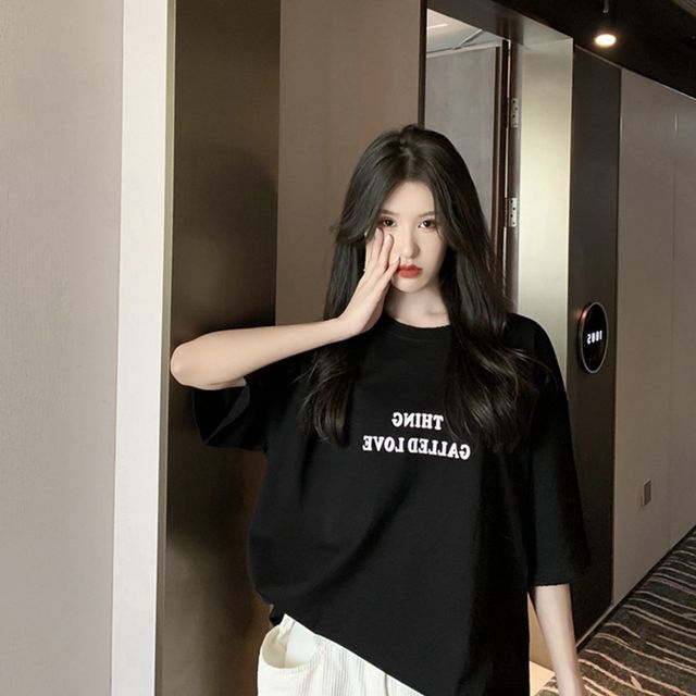 Short-Sleeve Lettering Round Tee Neck