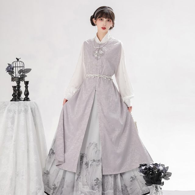 Long-Sleeve Floral Print Traditional Chinese Costume Set