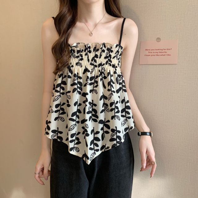 Asymmetrisches, fließendes Camisole-Top mit Blätter-Print