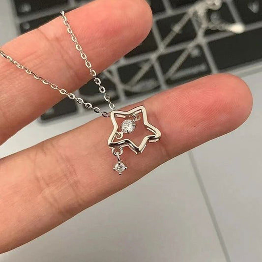 Choker Alloy Star Pendant