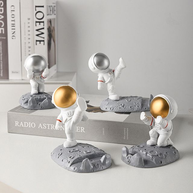 Astronaut Resin Desktop Phone Tablet Stand