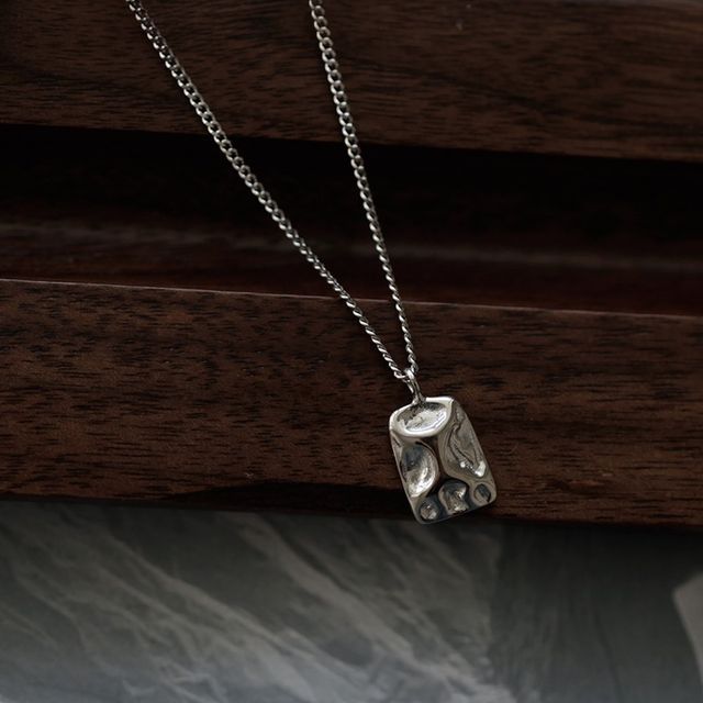 Simple Asymmetrical Necklace